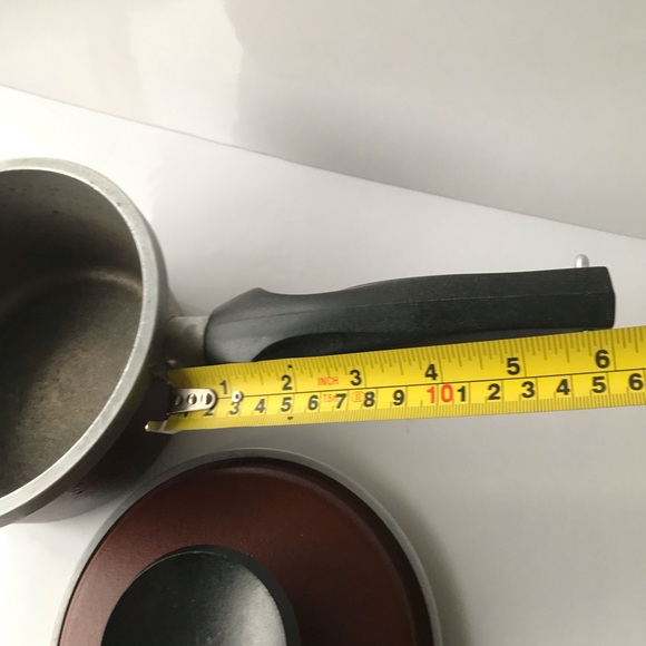 Vintage waterless wear-ever 6” saucepan - Picture 6 of 8